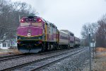 Inbound Train #5418 departs Shirley for North Station 